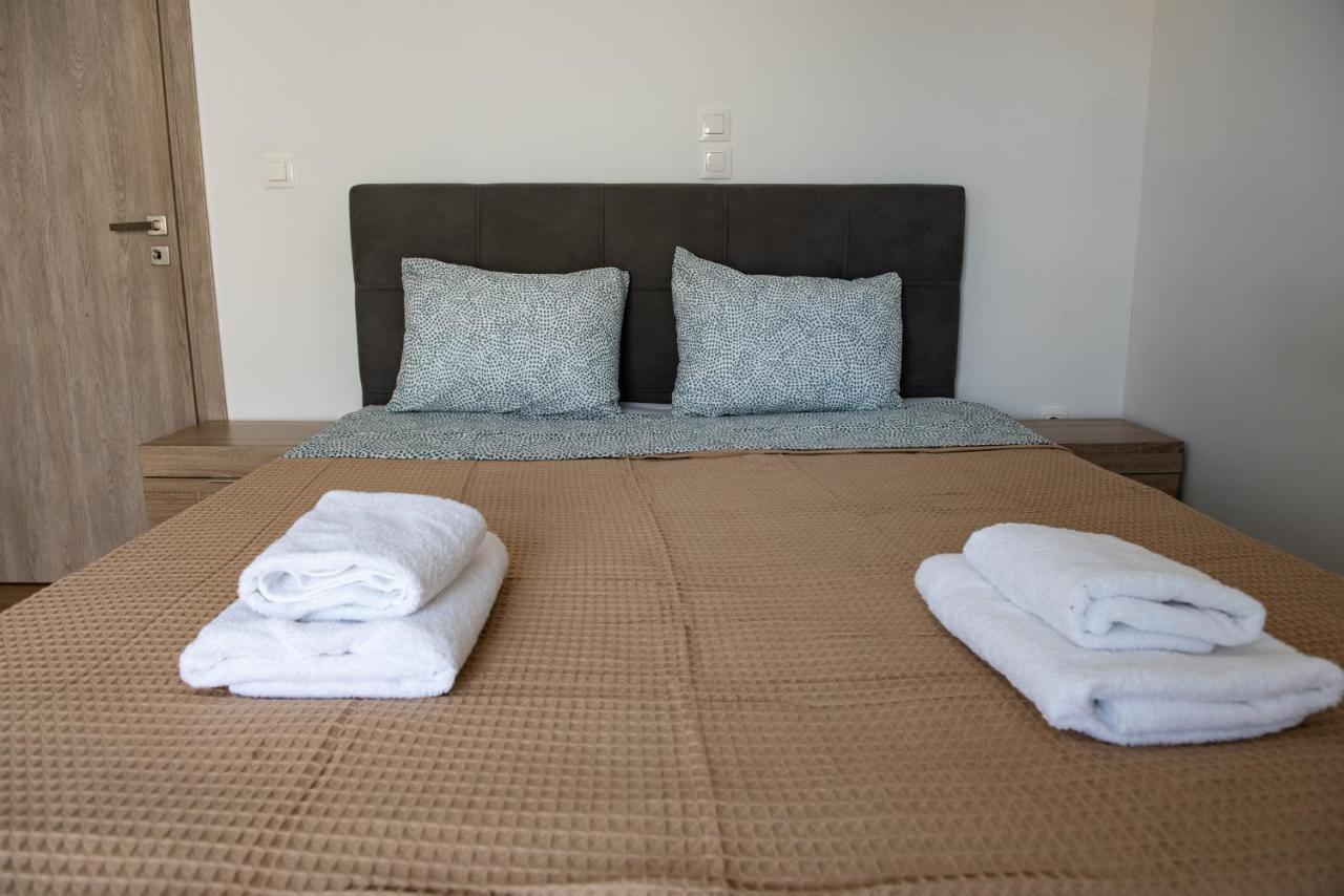 Renovated Apartment 5Min From Subway Station 'Attiki' Athena Bagian luar foto