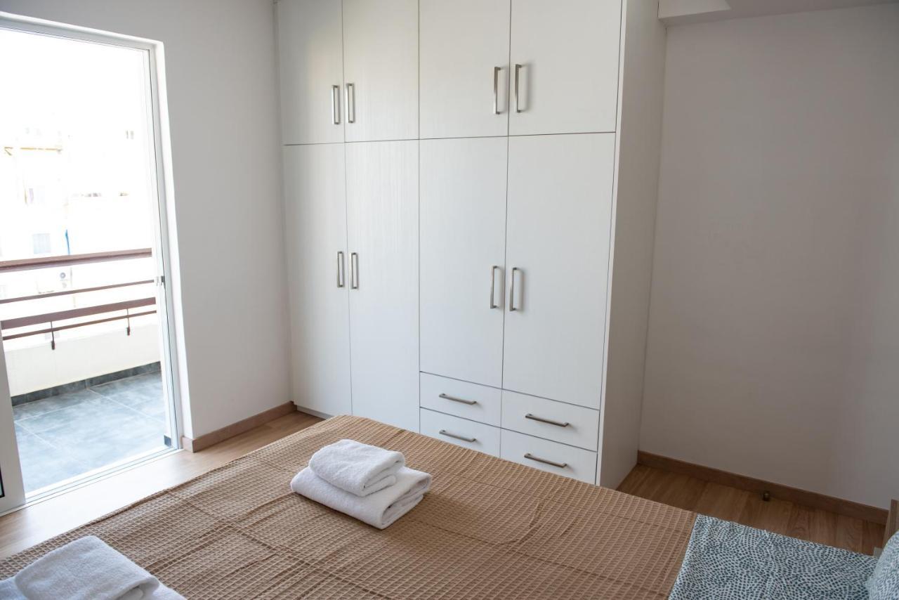 Renovated Apartment 5Min From Subway Station 'Attiki' Athena Bagian luar foto